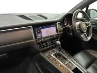 Used Porsche Macan 241 HP (177 kW) 2019 Grey SUV