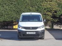 Used Peugeot Partner Premium 100 HP (73 kW) 2024 White MPV