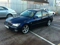 used Lexus IS200 2.0