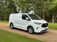 Used Ford Transit Custom Limited 136 HP (100 kW) 2024 White Van