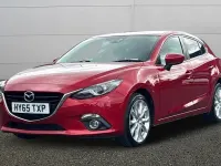Used Mazda 3 Inclusive 150 HP (110 kW) 2015 Red Hatchback