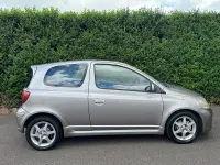 Used Toyota Yaris Sport 150 HP (110 kW) 2004 Silver Hatchback