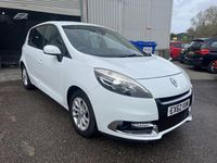 Used Renault Scénic III Dynamique 110 HP (80 kW) 2012 White MPV