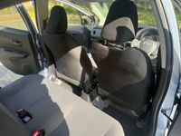 Used Toyota Yaris Multidrive S 99 HP (72 kW) 2014 Blue Hatchback