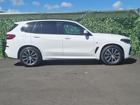 Gebraucht BMW X5 M Sport 282 PS (207 kW) 2023 Weiß SUV