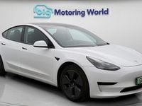 Used Tesla Model 3 Standard Range Plus 222 kW (302 HP) 2021 White Sedan