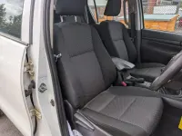 Used Toyota HiLux Active 150 HP (110 kW) 2020 White Pickup
