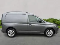 Usado VW Caddy Pro 113 HP (83 kW) 2026 Cinzento Monovolume