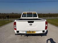 Used Nissan Navara Visia 2016 White Pickup