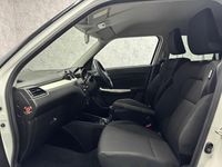 Used Suzuki Swift SZ3 83 HP (61 kW) 2020 White Hatchback