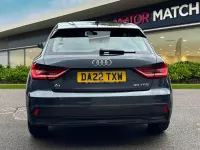 Usado Audi A1 Sportback Sport 2022 Cinzento Citadino