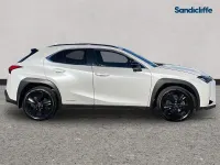 Used Lexus UX 250h 184 HP (135 kW) 2023 White SUV