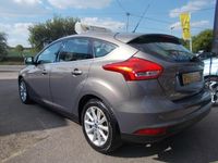 Used Ford Focus Titanium 125 HP (91 kW) 2016 Grey Hatchback