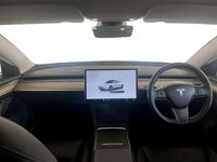 Used Tesla Model 3 RWD 177 kW (241 HP) 2022 White Sedan