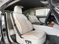 Usado Rolls Royce Spectre 430 kW (585 HP) 2025 Prateado Coupé