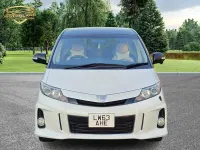 Used Toyota Estima 170 HP (125 kW) 2013 White