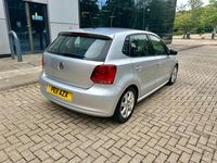Used VW Polo SE 60 HP (44 kW) 2011 Silver Hatchback