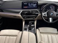 Used BMW 520 M Sport 187 HP (137 kW) 2023 White