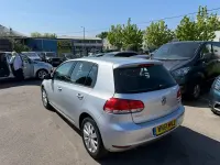Usado VW Golf VI Match 105 HP (77 kW) 2011 Prateado Citadino