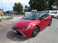 Used Toyota Corolla 122 HP (89 kW) 2019 Red Hatchback