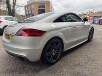Used Audi TT 211 HP (155 kW) 2011 Silver Coupe