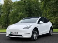 Usado Tesla Model Y 282 kW (384 HP) 2022 Branco SUV