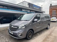 Used Vauxhall Vivaro Sportive 115 HP (84 kW) 2015 Grey MPV