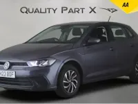 Begagnad VW Polo Life 2023 Grå Halvkombi
