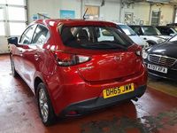 Usado Mazda 2 2016 Vermelho Citadino
