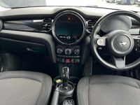 Used Mini Cooper Classic 136 HP (100 kW) 2021 Red Hatchback