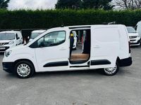 Used Vauxhall Combo Edition 130 HP (95 kW) 2021 White MPV