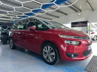 Begagnad Citroën Grand C4 Picasso Exclusive 2016 Röd Minibuss