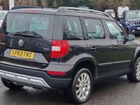 Used Skoda Yeti Elegance 140 HP (102 kW) 2014 Black SUV