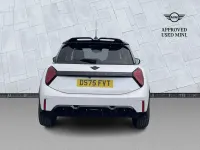 Used Mini Cooper Hatch 113 kW (154 HP) 2026 White Hatchback