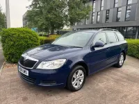 Begagnad Skoda Octavia SE 105 HK (77 kW) 2011 Blå Kombi
