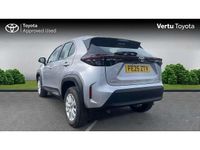 Used Toyota Yaris Cross 113 HP (83 kW) 2025 Silver SUV