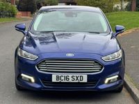 Used Ford Mondeo Zetec 120 HP (88 kW) 2016 Blue Hatchback