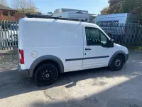 Usado Ford Transit Connect 75 HP (55 kW) 2011 Branco Monovolume