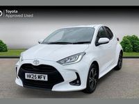 Used Toyota Yaris Hybrid Design 116 HP (85 kW) 2025 Pure white Hatchback