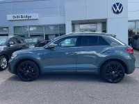 Used VW T-Roc R-line 150 HP (110 kW) 2024 Blue SUV