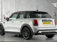 Used Mini Cooper Classic 134 HP (98 kW) 2022 Silver Hatchback