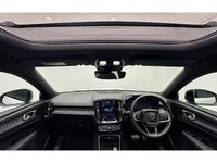 Used Volvo XC40 Pro 300 kW (408 HP) 2021 Crystal white SUV