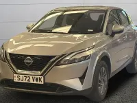 Used Nissan Qashqai Acenta Premium 140 HP (102 kW) 2023 Silver SUV