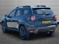 Second-hand Dacia Duster Extreme 99 CP (72 kW) 2024 Gri SUV
