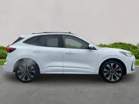 Usado Ford Kuga ST-Line X 243 HP (178 kW) 2025 Branco SUV