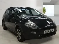Used Fiat Punto Easy Plus 69 HP (50 kW) 2016 Black Hatchback