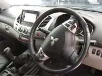 Used Mitsubishi L200 2013 White Pickup