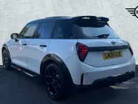 Used Mini Cooper S Hatch 201 HP (147 kW) 2026 White Hatchback