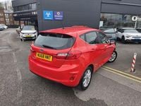 Used Ford Fiesta Zetec 99 HP (72 kW) 2018 Red Hatchback