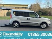 Used Fiat Doblò Lounge 95 HP (69 kW) 2016 Silver MPV